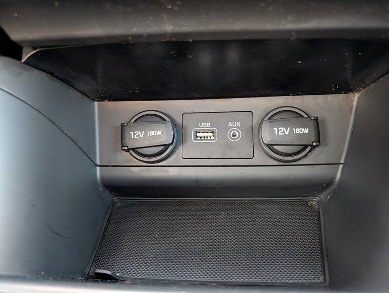 2016 Hyundai SONATA Hybrid Limited - Photo 31 - Calgary, AB T2B 2Y9