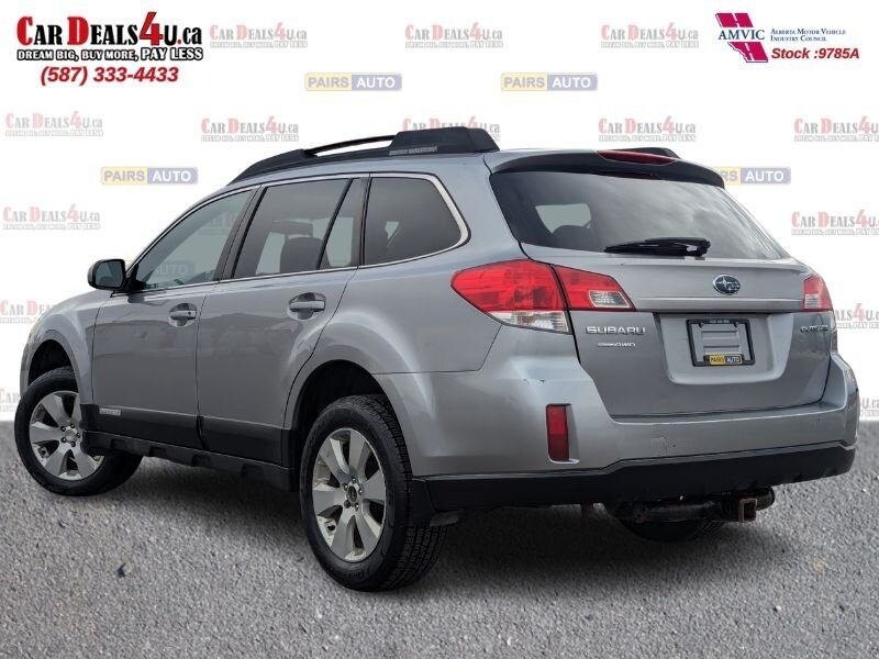 2011 Subaru Outback 2.5i Premium   - Photo 3 - Calgary, AB T2B 2Y9