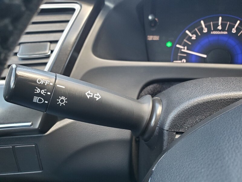 2013 Honda Civic EX - Photo 28 - Calgary, AB T2B 2Y9
