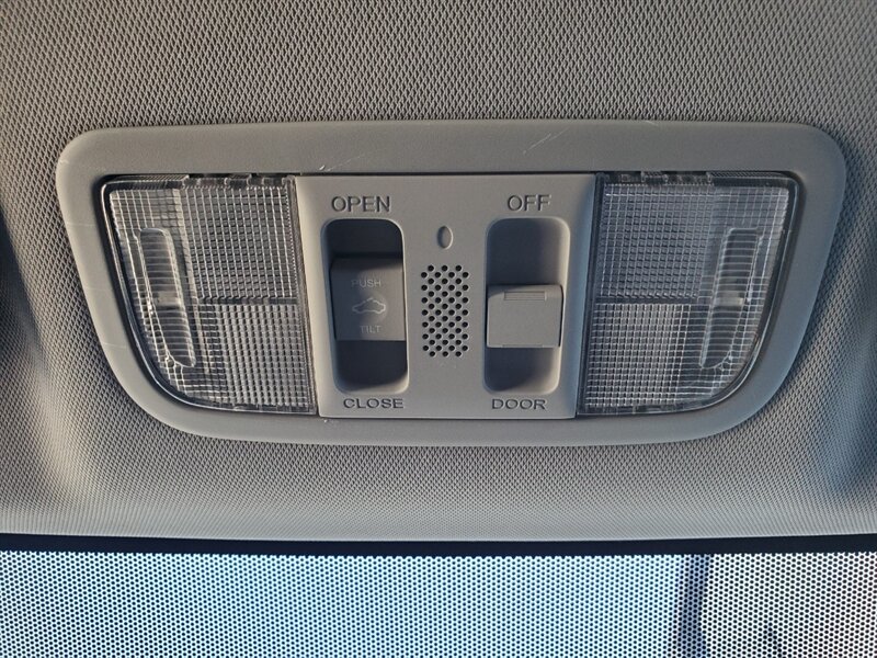 2013 Honda Civic EX - Photo 35 - Calgary, AB T2B 2Y9