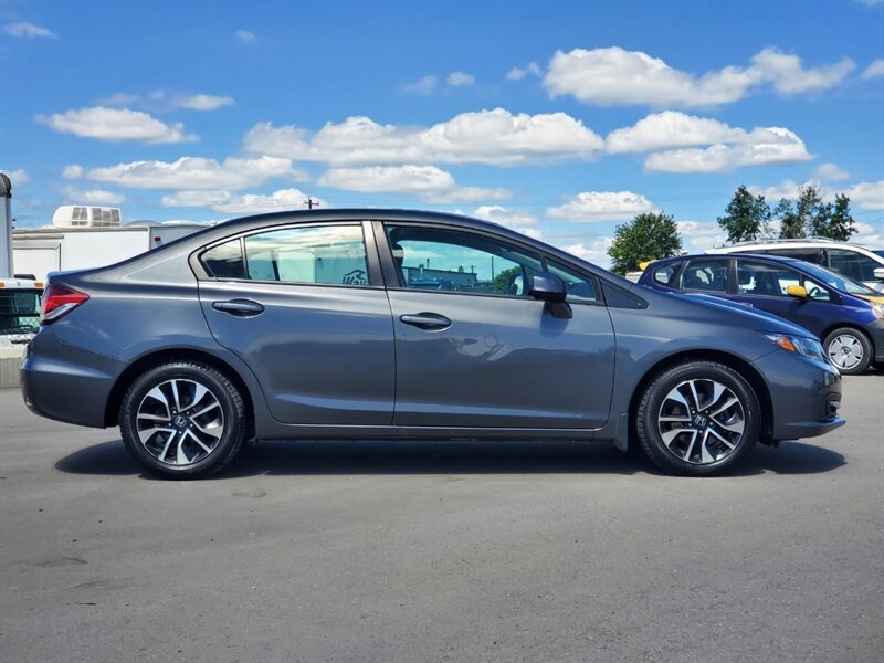 2013 Honda Civic EX - Photo 5 - Calgary, AB T2B 2Y9