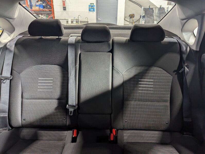 2021 Kia Forte EX   - Photo 28 - Calgary, AB T2B 2Y9