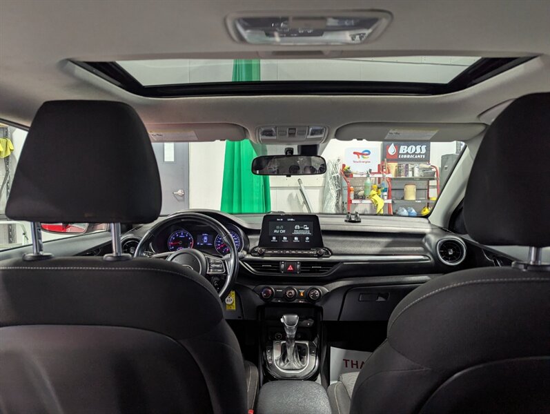 2021 Kia Forte EX   - Photo 30 - Calgary, AB T2B 2Y9