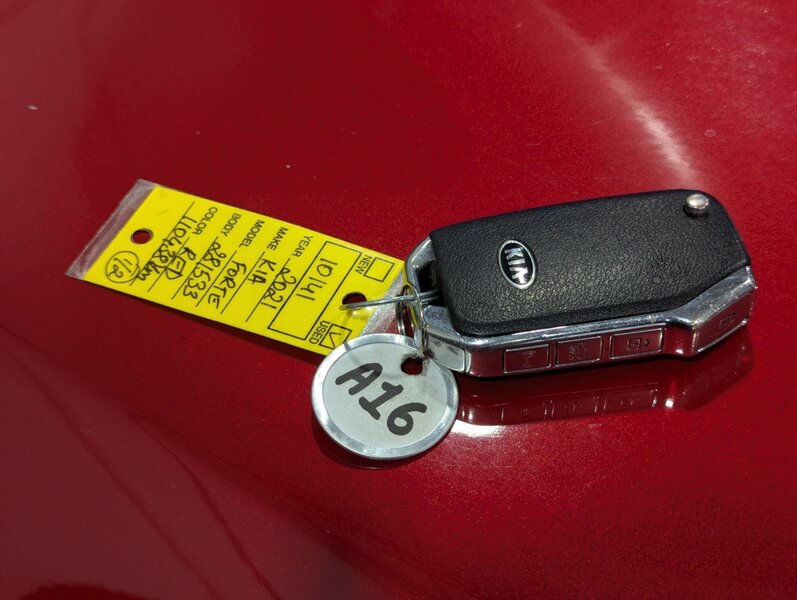 2021 Kia Forte EX   - Photo 35 - Calgary, AB T2B 2Y9