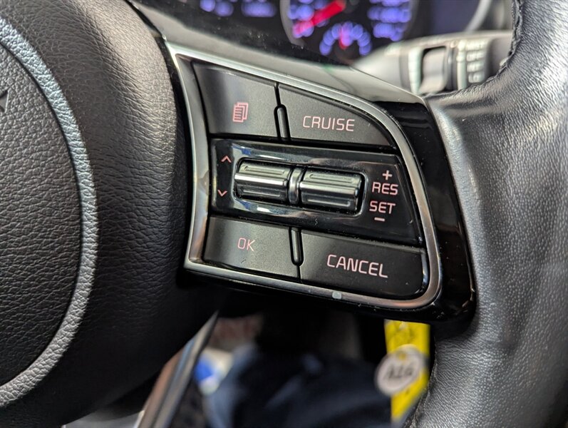 2021 Kia Forte EX   - Photo 18 - Calgary, AB T2B 2Y9