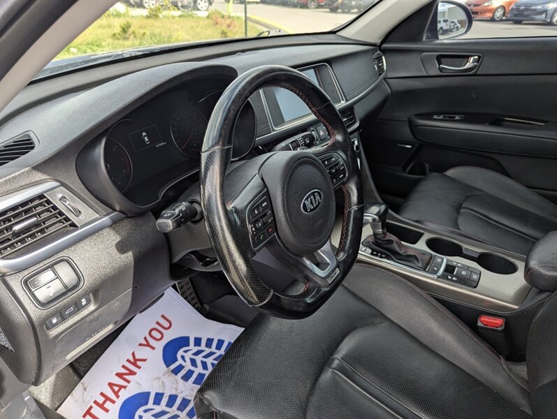 2016 Kia Optima SX Turbo - Photo 14 - Calgary, AB T2B 2Y9