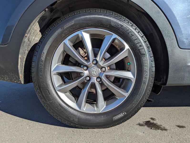 2017 Hyundai SANTA FE SE - Photo 47 - Calgary, AB T2B 2Y9