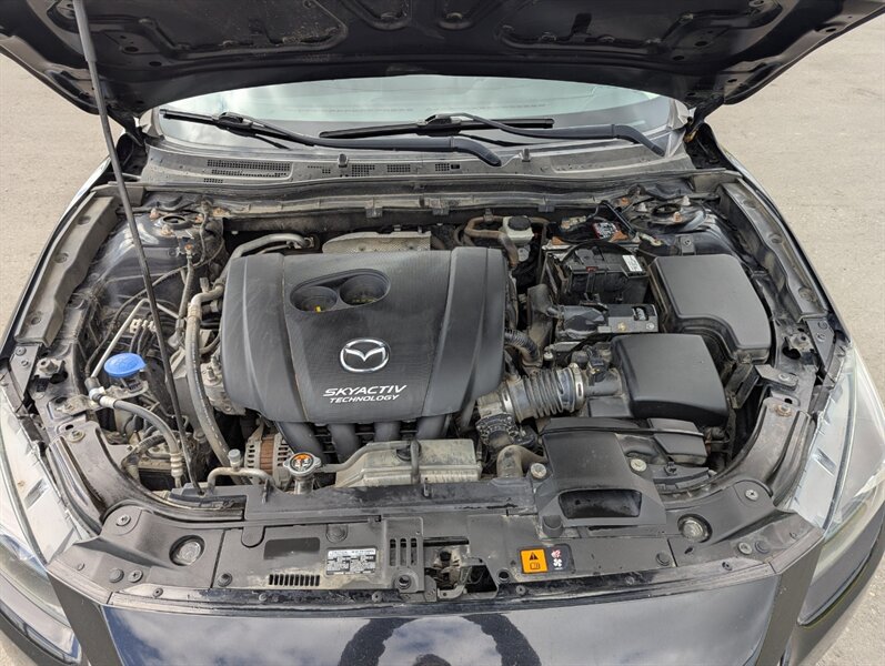 2017 Mazda Mazda3 Touring - Photo 44 - Calgary, AB T2B 2Y9