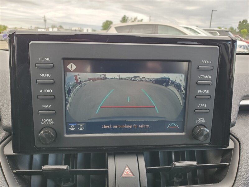 2022 Toyota RAV4 LE - Photo 21 - Calgary, AB T2B 2Y9
