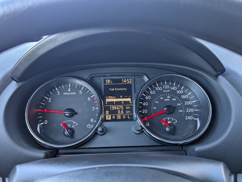 2013 Nissan Rogue SV - Photo 16 - Calgary, AB T2B 2Y9