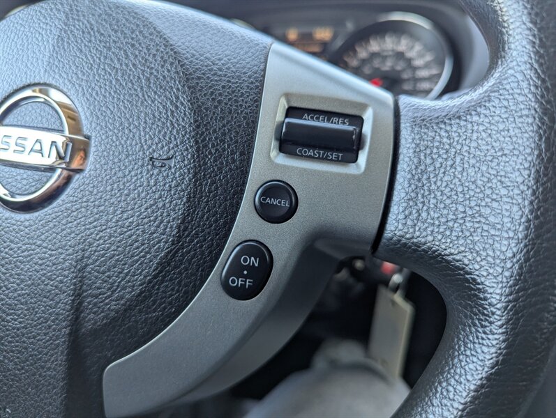 2013 Nissan Rogue SV - Photo 18 - Calgary, AB T2B 2Y9