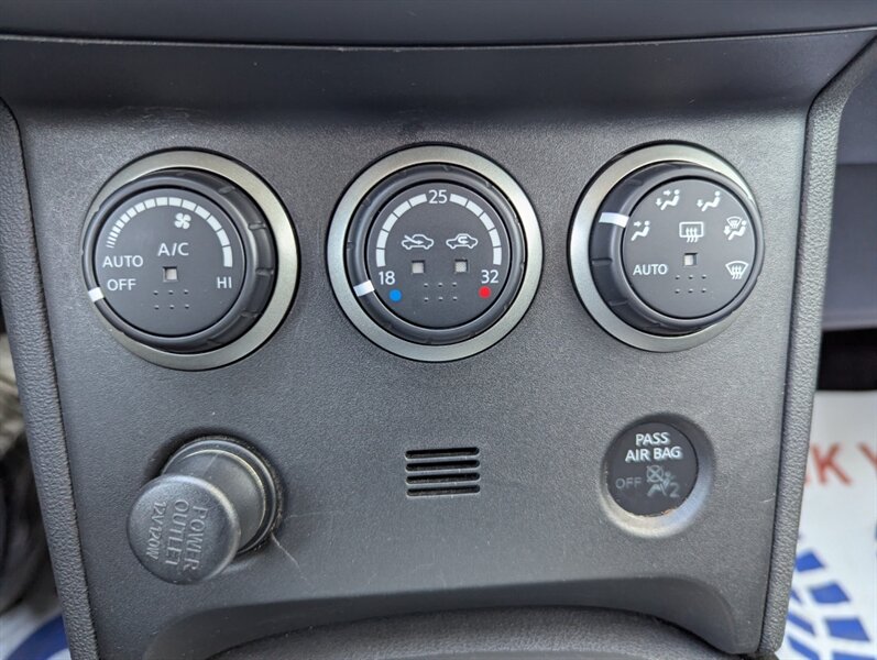 2013 Nissan Rogue SV - Photo 23 - Calgary, AB T2B 2Y9
