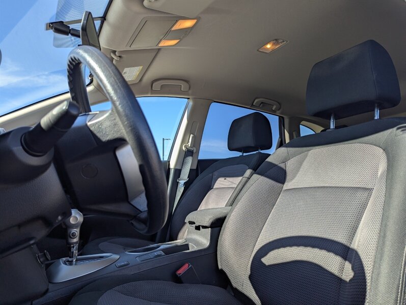 2013 Nissan Rogue SV - Photo 14 - Calgary, AB T2B 2Y9