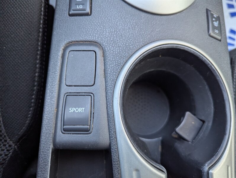 2013 Nissan Rogue SV - Photo 26 - Calgary, AB T2B 2Y9