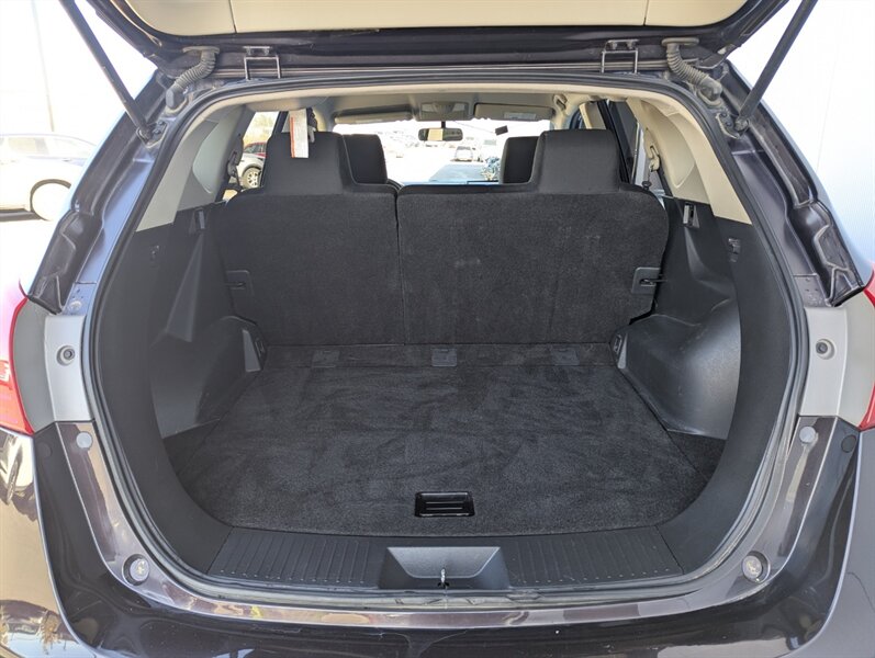 2013 Nissan Rogue SV - Photo 34 - Calgary, AB T2B 2Y9