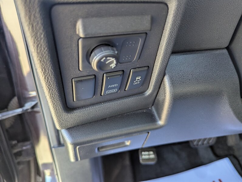 2013 Nissan Rogue SV - Photo 11 - Calgary, AB T2B 2Y9