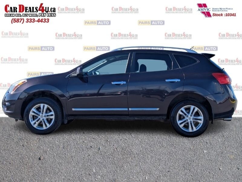 2013 Nissan Rogue SV - Photo 2 - Calgary, AB T2B 2Y9