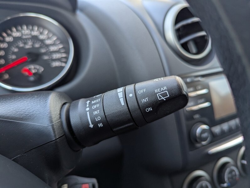 2013 Nissan Rogue SV - Photo 20 - Calgary, AB T2B 2Y9