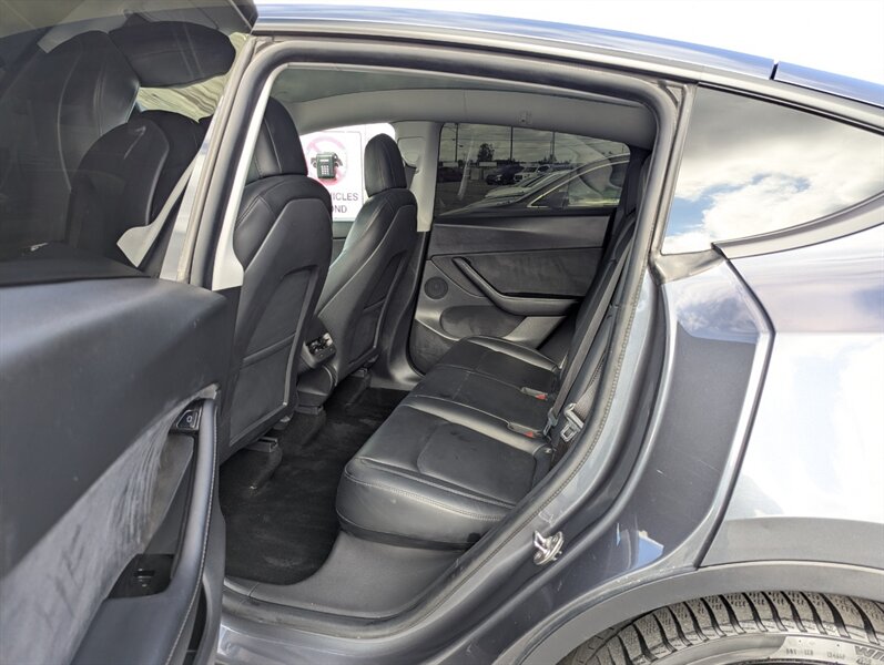 2021 Tesla Model Y Performance - Photo 29 - Calgary, AB T2B 2Y9