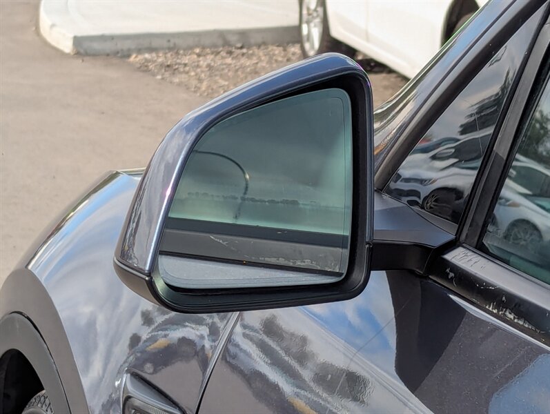 2021 Tesla Model Y Performance - Photo 38 - Calgary, AB T2B 2Y9