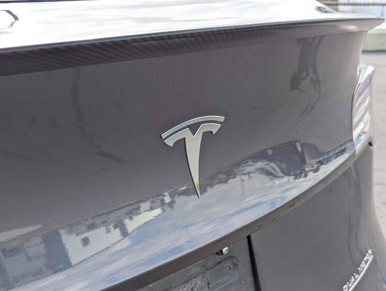 2021 Tesla Model Y Performance - Photo 39 - Calgary, AB T2B 2Y9
