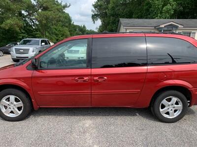 2006 Dodge Grand Caravan SXT   - Photo 5 - Rocky Mount, NC 27803