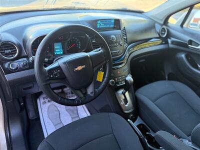 2012 Chevrolet Orlando LT - Photo 8 - Oshawa, ON L1H 3M2