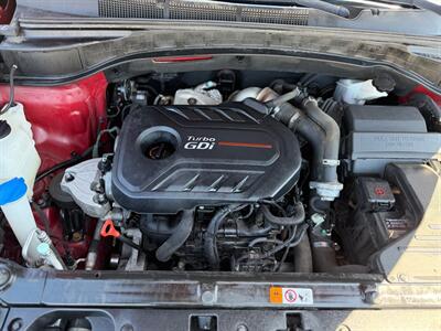 2017 Hyundai SANTA FE Sport 2.0T   - Photo 13 - Oshawa, ON L1H 3M2