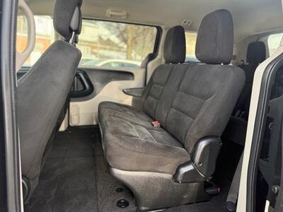 2017 Dodge Grand Caravan SE - Photo 10 - Oshawa, ON L1H 3M2