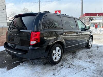 2017 Dodge Grand Caravan SE - Photo 6 - Oshawa, ON L1H 3M2