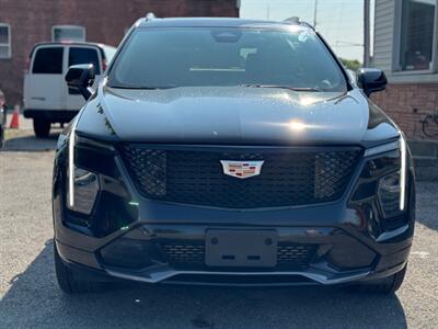 2024 Cadillac XT4 Sport   - Photo 2 - Oshawa, ON L1H 3M2