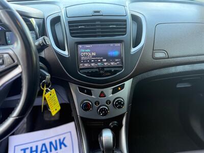 2016 Chevrolet Trax LT  AWD - Photo 9 - Oshawa, ON L1H 3M2