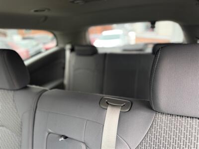 2011 Chevrolet Traverse LS   - Photo 10 - Oshawa, ON L1H 3M2