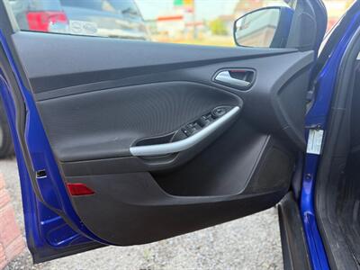 2014 Ford Focus SE   - Photo 9 - Oshawa, ON L1H 3M2