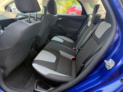 2014 Ford Focus SE   - Photo 10 - Oshawa, ON L1H 3M2