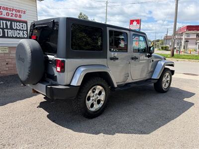 2014 Jeep Wrangler Unlimited Sahara 4x4 - Photo 6 - Oshawa, ON L1H 3M2