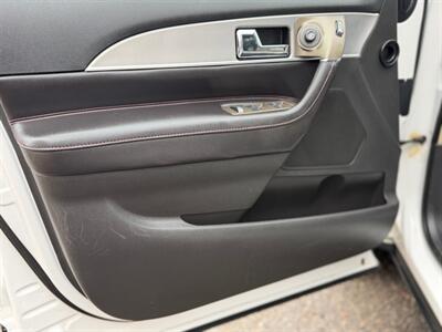 2014 Lincoln MKX Limited Edition   - Photo 11 - Oshawa, ON L1H 3M2