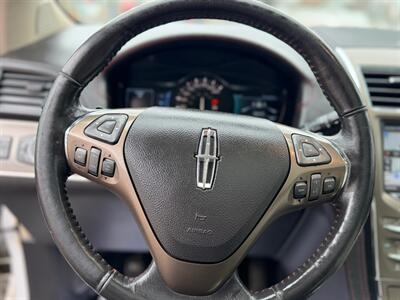 2014 Lincoln MKX Limited Edition   - Photo 10 - Oshawa, ON L1H 3M2