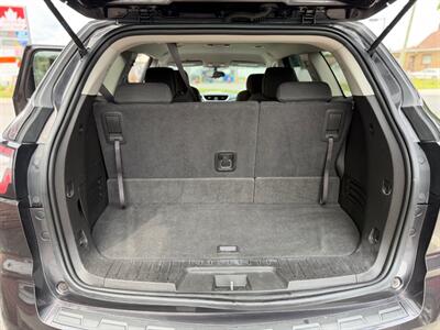 2013 Chevrolet Traverse LT AWD - Photo 12 - Oshawa, ON L1H 3M2