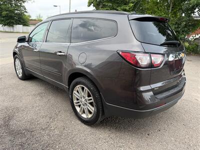 2013 Chevrolet Traverse LT AWD - Photo 4 - Oshawa, ON L1H 3M2