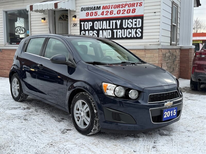 2015 Chevrolet Sonic LT Auto   - Photo 1 - Oshawa, ON L1H 3M2