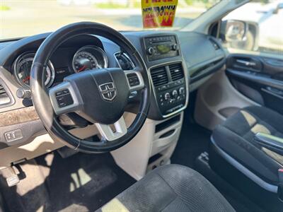 2017 Dodge Grand Caravan SE   - Photo 8 - Oshawa, ON L1H 3M2