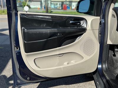 2017 Dodge Grand Caravan SE   - Photo 9 - Oshawa, ON L1H 3M2