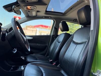 2016 Chevrolet Spark 2LT Low mileage - Photo 7 - Oshawa, ON L1H 3M2