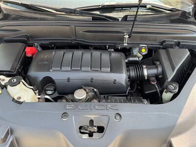 2009 Buick Enclave CX   - Photo 13 - Oshawa, ON L1H 3M2