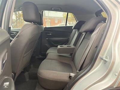 2018 Chevrolet Trax LS - Photo 11 - Oshawa, ON L1H 3M2