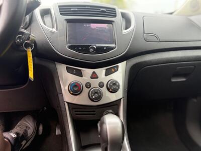 2016 Chevrolet Trax LT   - Photo 9 - Oshawa, ON L1H 3M2