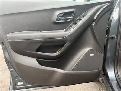 2016 Chevrolet Trax LT   - Photo 11 - Oshawa, ON L1H 3M2