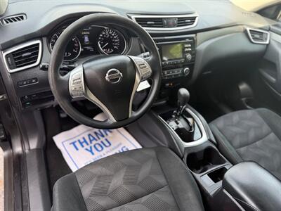 2015 Nissan Rogue S   - Photo 8 - Oshawa, ON L1H 3M2