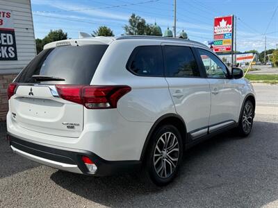 2017 Mitsubishi Outlander ES   - Photo 6 - Oshawa, ON L1H 3M2